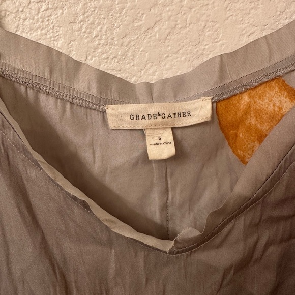 Cute Flowy Shirt - Picture 2 of 3